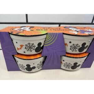Disney Mickey Mouse Halloween Spiderwebs bats Set Of 4 Baking Ramekins White NEW